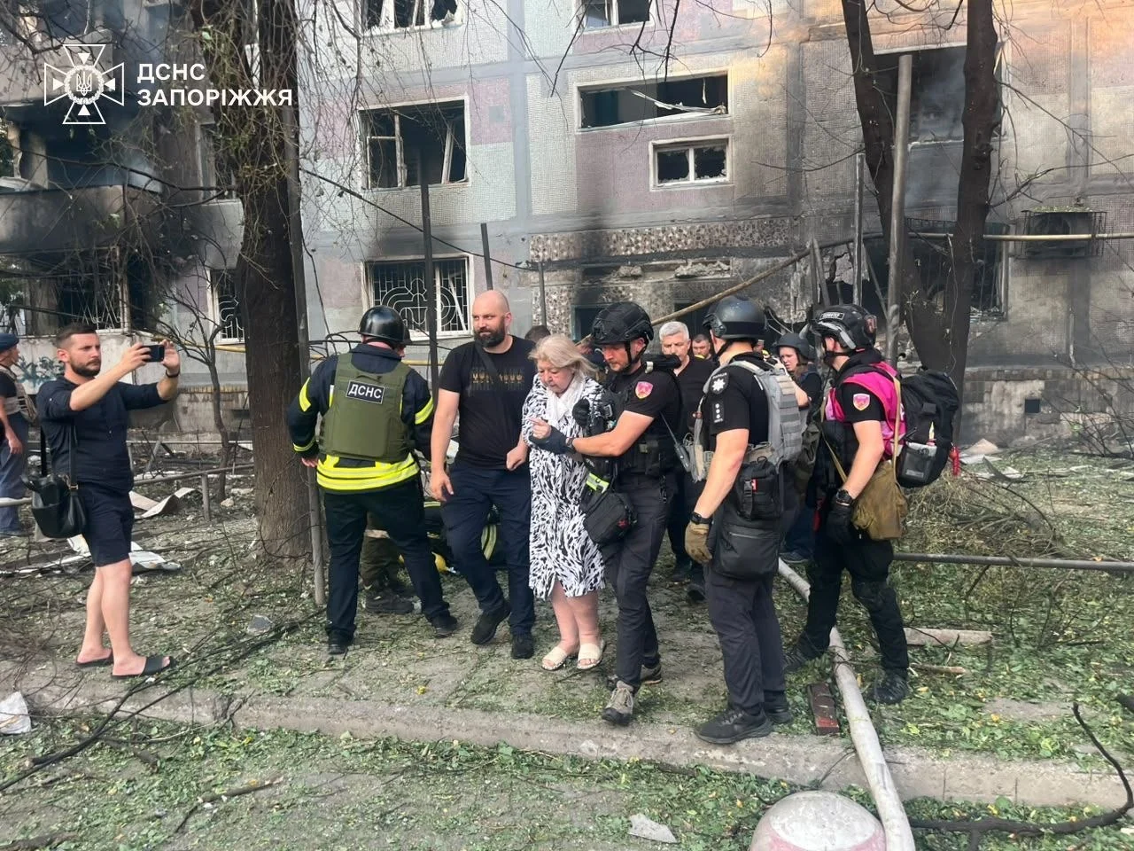Команда на місці події